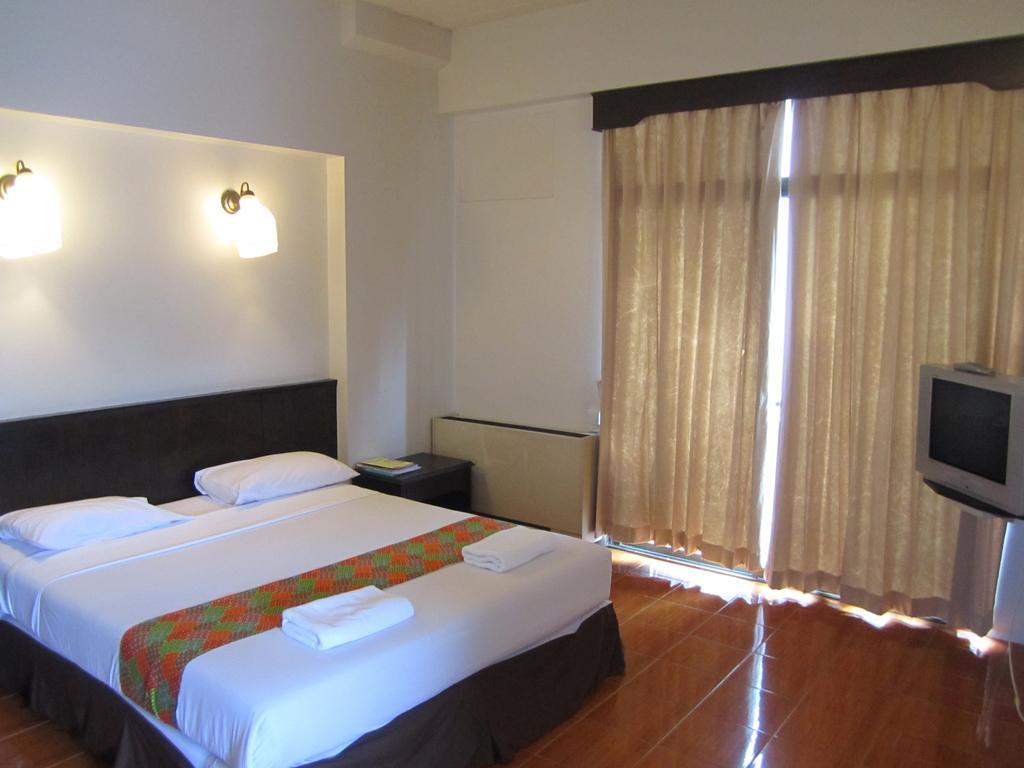 Rome Place Hotel Phuket Luaran gambar